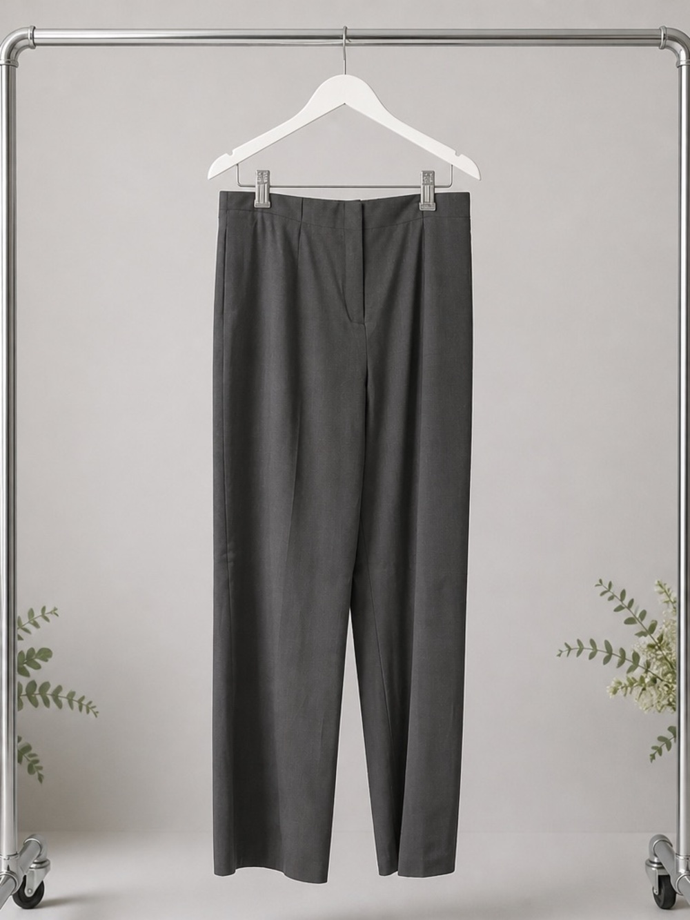 Worth Wide-Leg Dress Pants in Charcoal